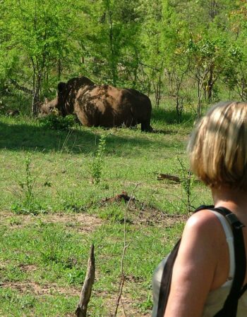 Arnolubi Safaris & Tours